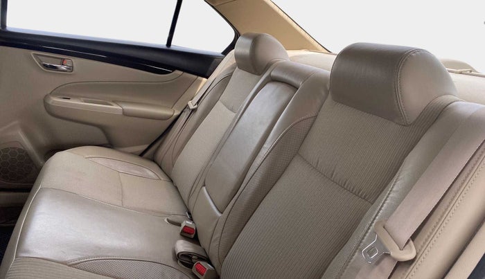 2018 Maruti Ciaz ZETA 1.4  MT PETROL, Petrol, Manual, 16,677 km, Right Side Rear Door Cabin