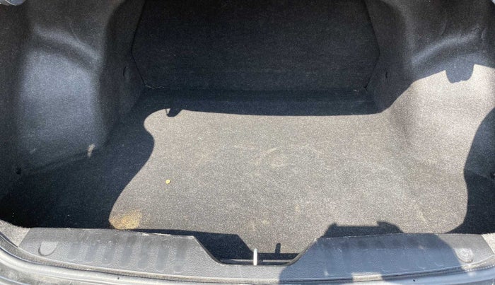 2021 Maruti Ciaz ALPHA 1.5 SHVS PETROL, Petrol, Manual, 17,741 km, Boot Inside