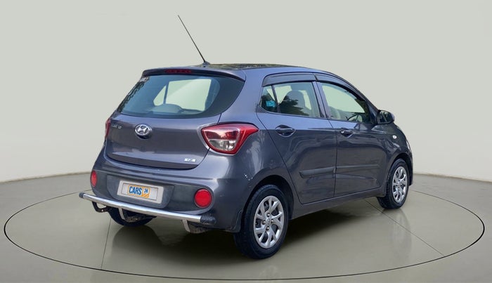 2017 Hyundai Grand i10 MAGNA 1.2 KAPPA VTVT, Petrol, Manual, 74,303 km, Right Back Diagonal