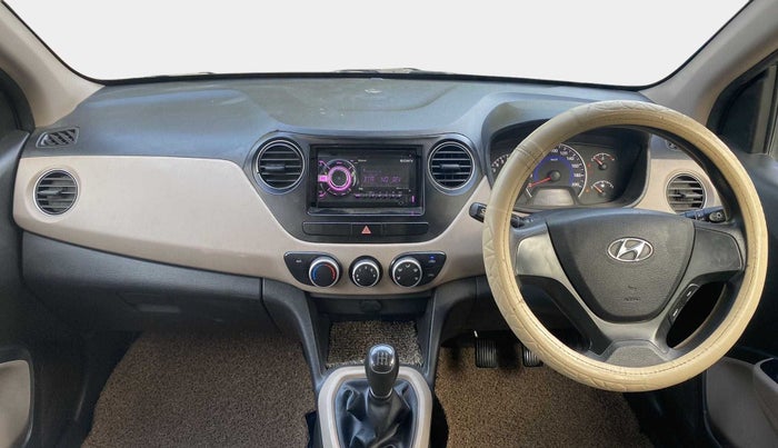 2017 Hyundai Grand i10 MAGNA 1.2 KAPPA VTVT, Petrol, Manual, 74,303 km, Dashboard