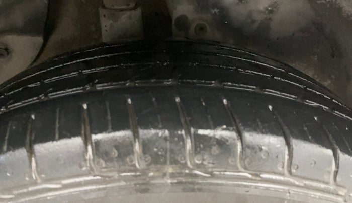 2017 Hyundai Creta SX PLUS 1.6 PETROL, Petrol, Manual, 71,875 km, Right Rear Tyre Tread