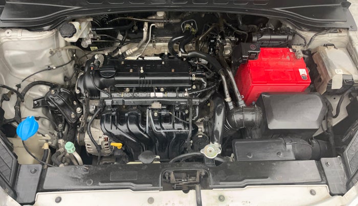 2017 Hyundai Creta SX PLUS 1.6 PETROL, Petrol, Manual, 71,875 km, Engine View