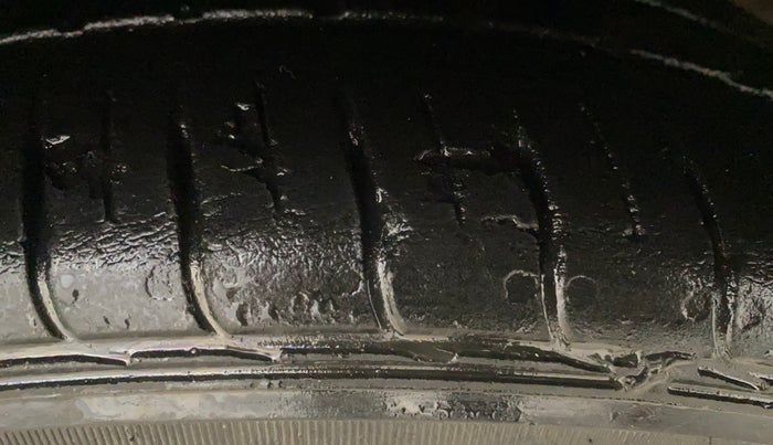 2021 Tata TIGOR XZA PLUS PETROL, Petrol, Automatic, 38,776 km, Right Front Tyre Tread