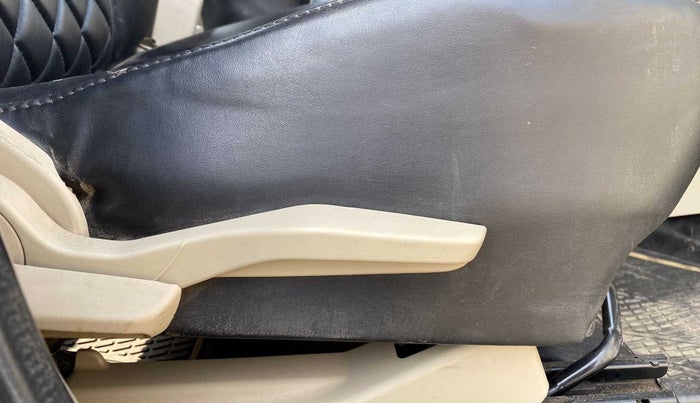 2018 Maruti Dzire VXI, Petrol, Manual, 56,645 km, Driver Side Adjustment Panel