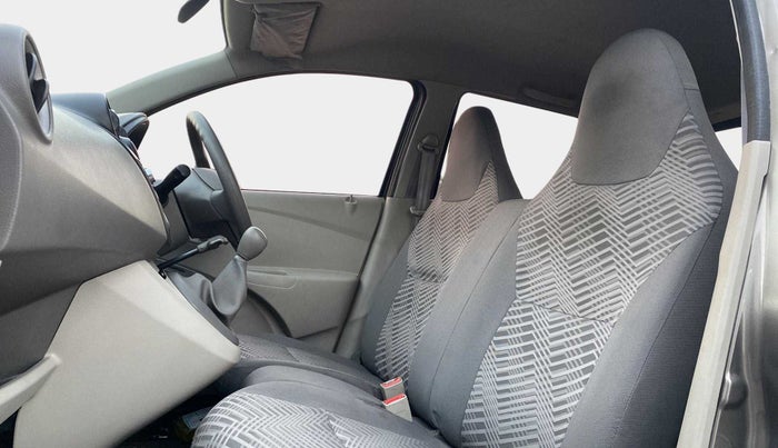 2015 Datsun Go T, Petrol, Manual, 9,971 km, Right Side Front Door Cabin