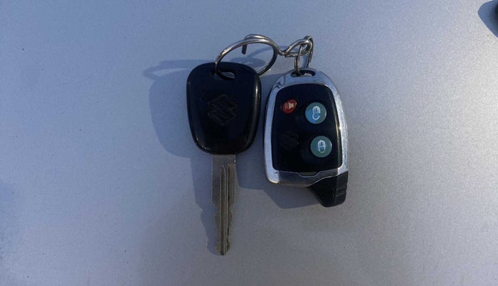 2013 Maruti Alto 800 LXI, Petrol, Manual, 19,734 km, Key Close Up