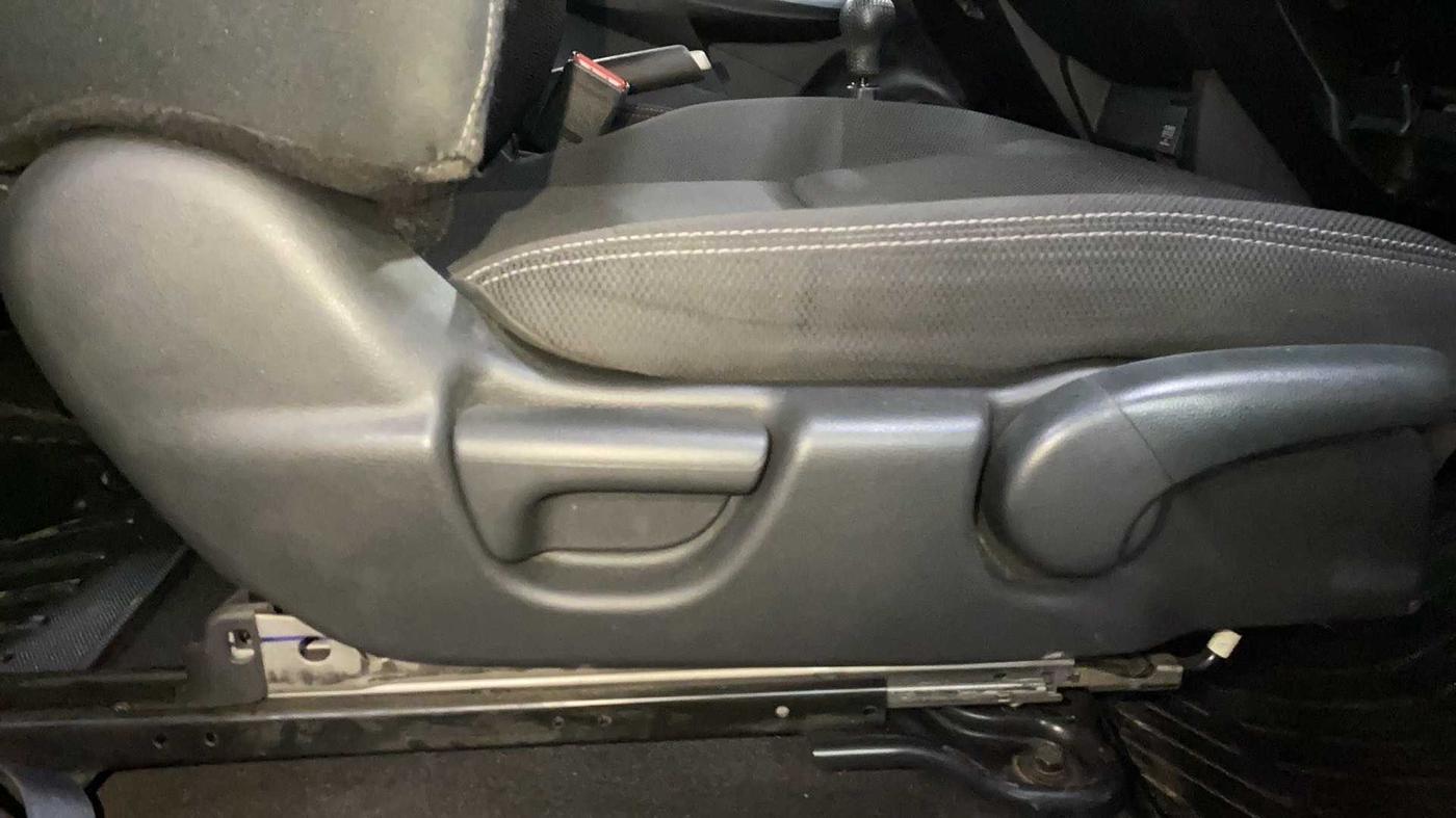 2017 Honda Jazz 1.2L I-VTEC VX, Petrol, Manual, 71,881 km, Driver Side Adjustment Panel