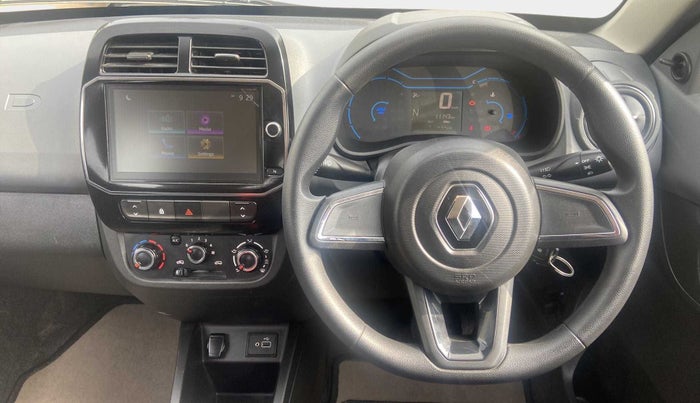 2021 Renault Kwid RXT 1.0 AMT (O), Petrol, Automatic, 11,136 km, Steering Wheel Close Up