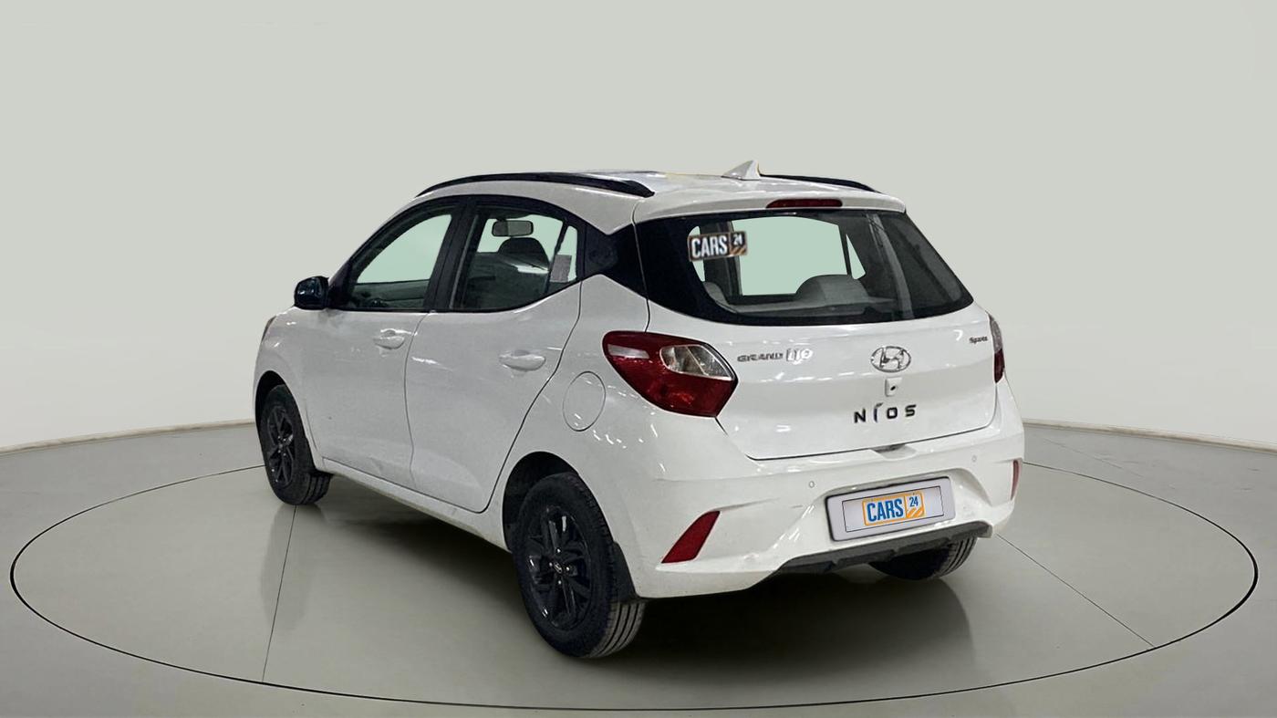 2021 Hyundai GRAND I10 NIOS SPORTZ AMT 1.2 KAPPA VTVT, Petrol, Automatic, 23,540 km, Left Back Diagonal