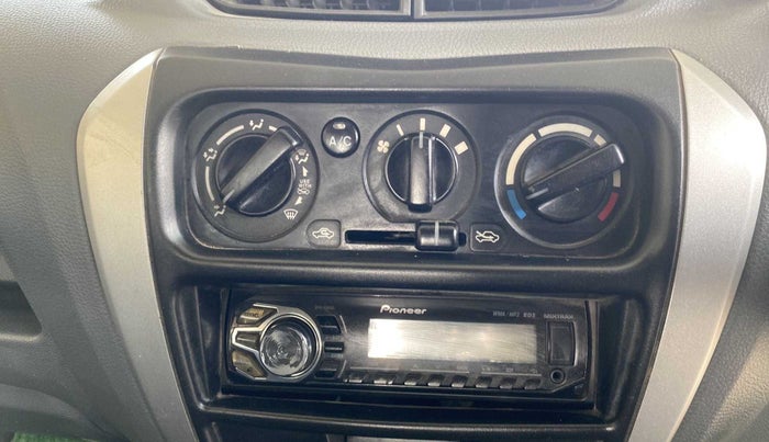 2013 Maruti Alto 800 LXI, Petrol, Manual, 70,810 km, AC Unit - Directional switch has minor damage
