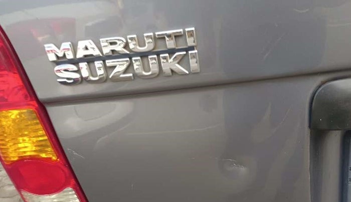 2019 Maruti Eeco 5 STR WITH A/C+HTR, Petrol, Manual, 27,973 km, Dicky (Boot door) - Slightly dented