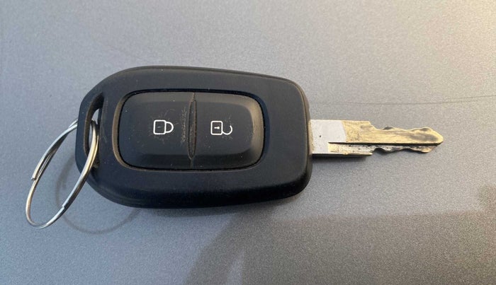 2019 Renault Kwid RXL, Petrol, Manual, 55,514 km, Key Close Up