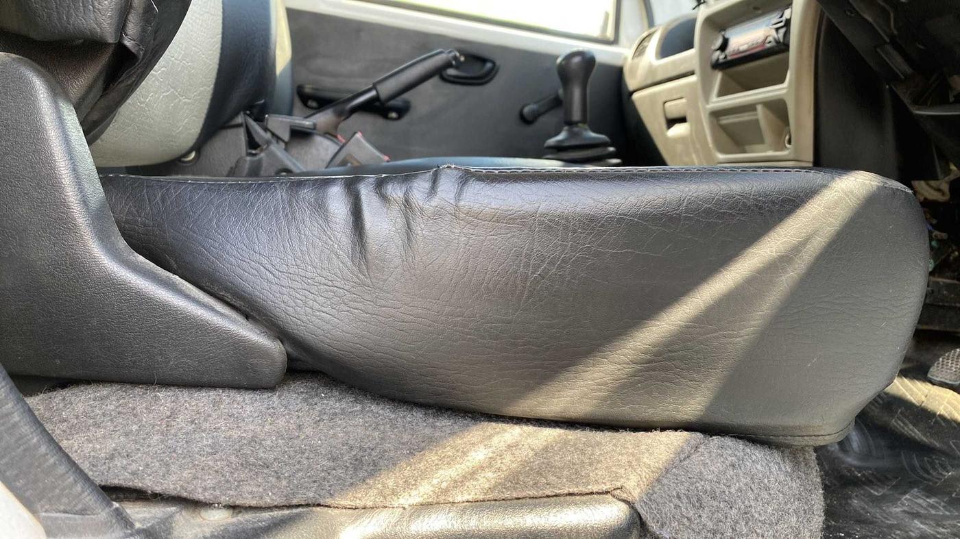 2019 Maruti Eeco 5 STR WITH A/C+HTR, Petrol, Manual, 25,962 km, Driver Side Adjustment Panel