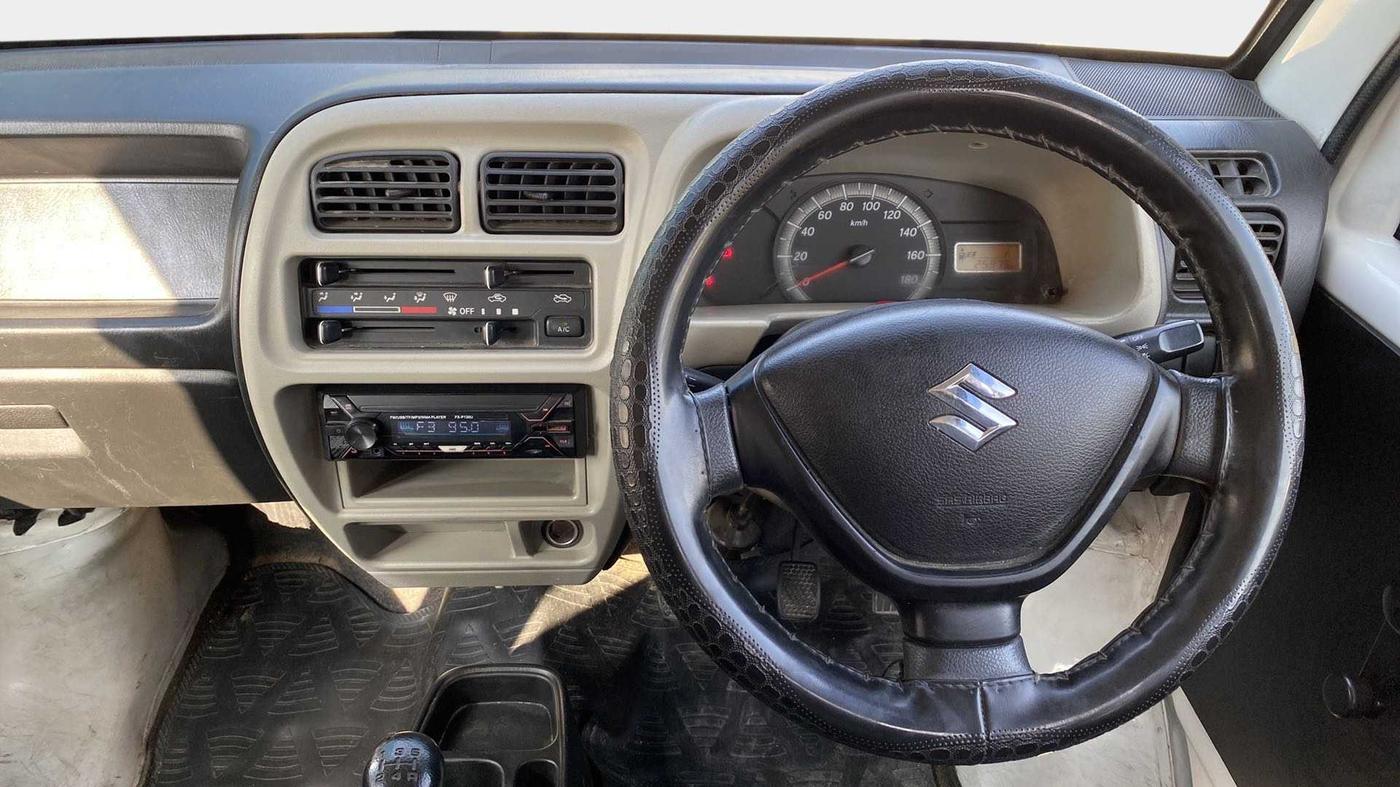 2019 Maruti Eeco 5 STR WITH A/C+HTR, Petrol, Manual, 25,962 km, Steering Wheel Close Up