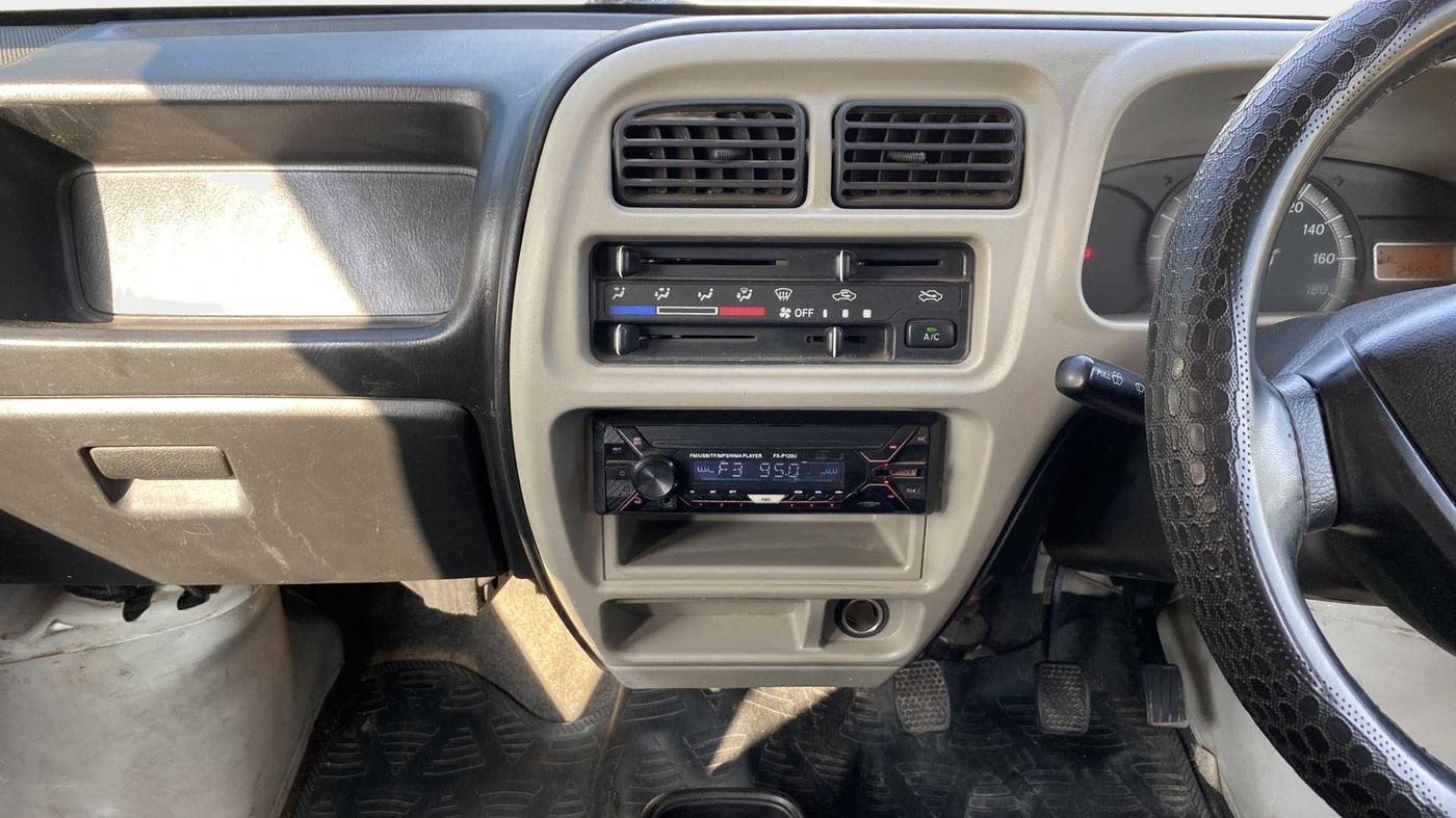 2019 Maruti Eeco 5 STR WITH A/C+HTR, Petrol, Manual, 25,962 km, Air Conditioner