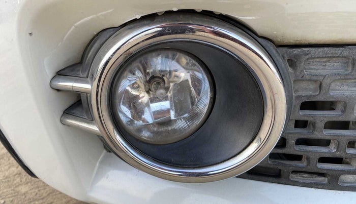 2017 Maruti IGNIS ZETA 1.2 AMT, Petrol, Automatic, 62,588 km, Right fog light - Not working