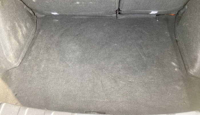 2019 Tata NEXON XZA PLUS DIESEL, Diesel, Automatic, 19,811 km, Boot Inside