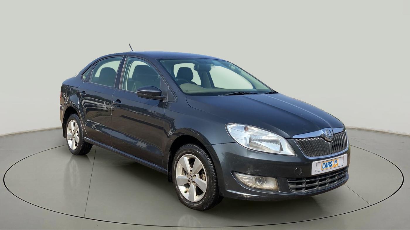 2016 Skoda Rapid AMBITION 1.5 TDI AT, Diesel, Automatic, 85,484 km, Right Front Diagonal