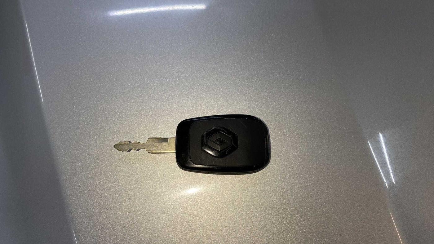 2021 Renault Kwid RXL, Petrol, Manual, 10,944 km, Key Close Up