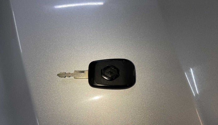 2021 Renault Kwid RXL, Petrol, Manual, 10,944 km, Key Close Up