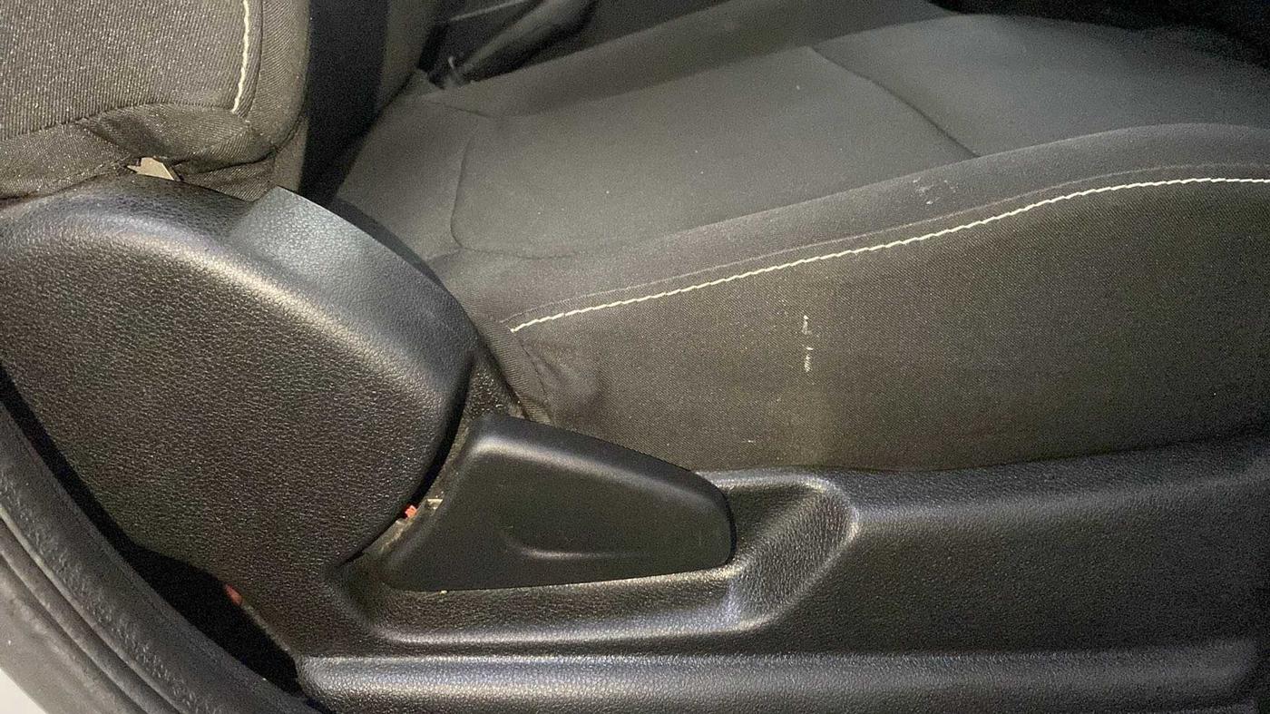 2021 Renault Kwid RXL, Petrol, Manual, 10,944 km, Driver Side Adjustment Panel