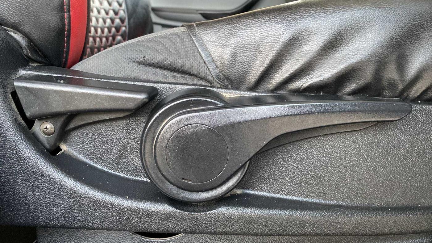 2018 Tata TIGOR XT PETROL, Petrol, Manual, 27,766 km, Driver Side Adjustment Panel