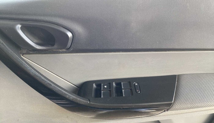 2018 Tata TIGOR XT PETROL, Petrol, Manual, 27,766 km, Driver Side Door Panels Control