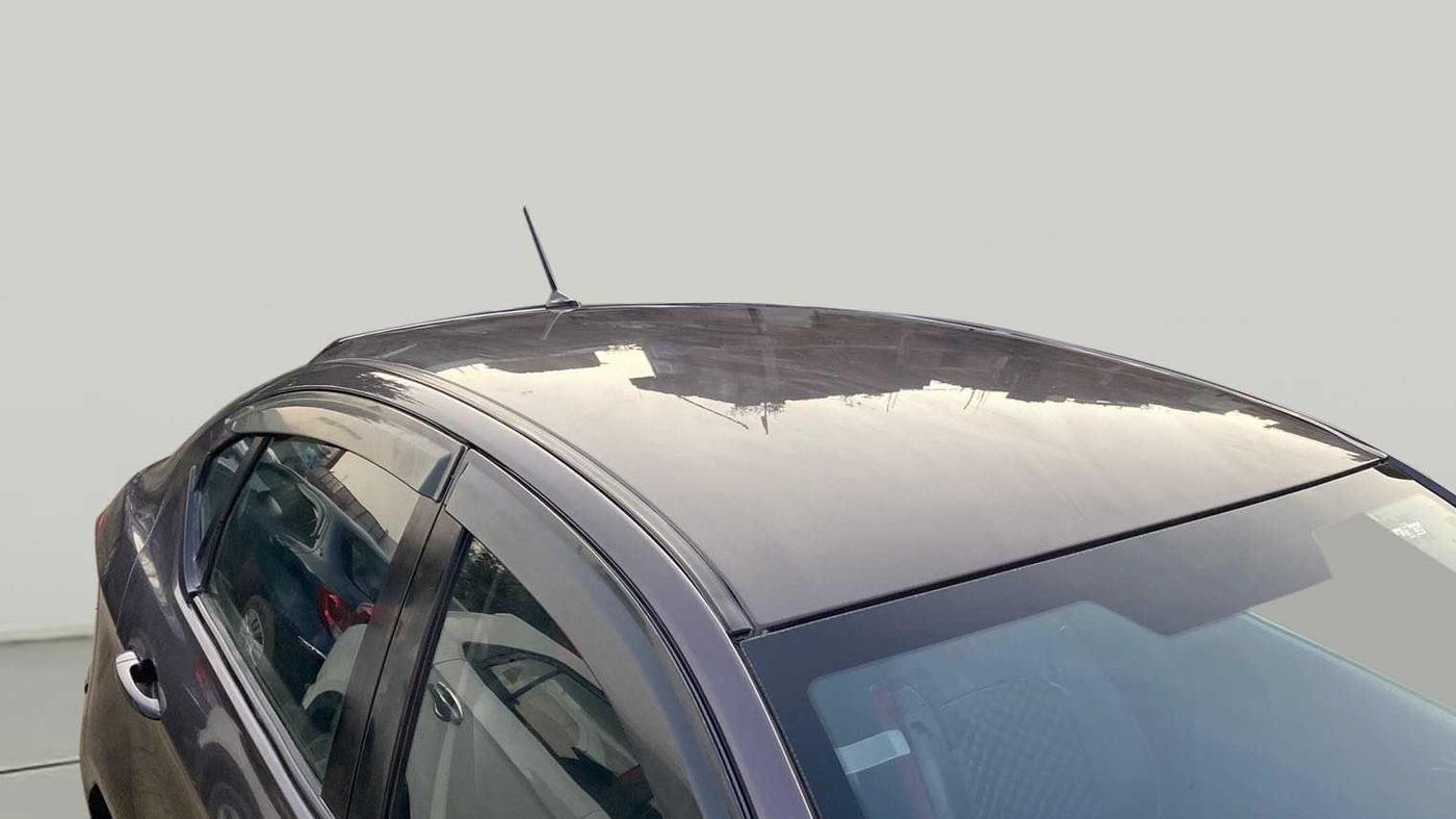 2018 Tata TIGOR XT PETROL, Petrol, Manual, 27,766 km, Roof