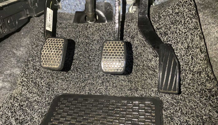 2022 Maruti Alto VXI PLUS, Petrol, Manual, 8,745 km, Pedals