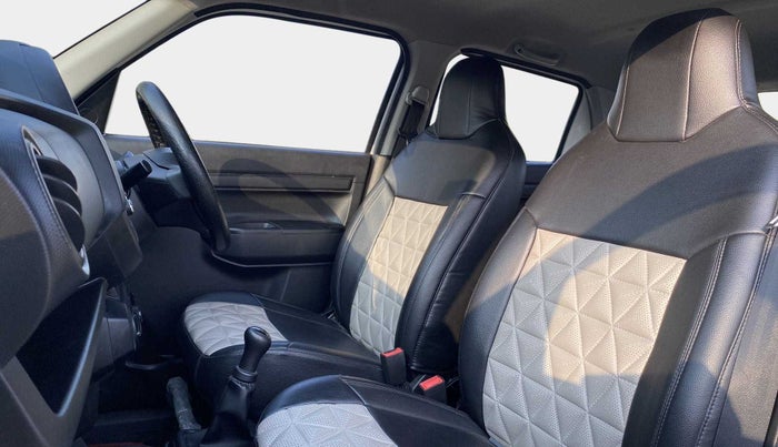 2020 Maruti S PRESSO VXI, Petrol, Manual, 34,250 km, Right Side Front Door Cabin