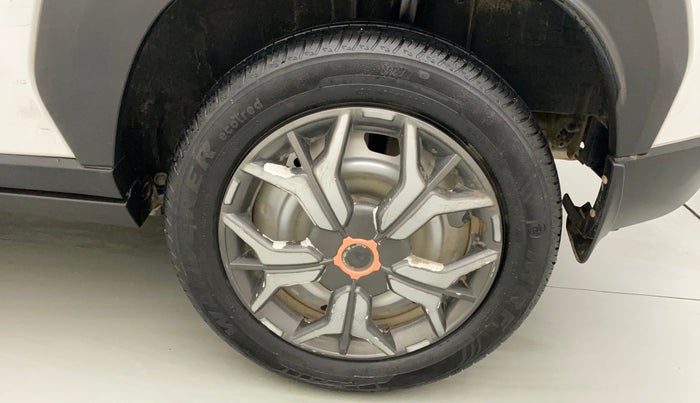 2021 Nissan MAGNITE XE, Petrol, Manual, 6,655 km, Left Rear Wheel