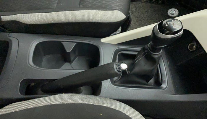 2021 Nissan MAGNITE XE, Petrol, Manual, 6,655 km, Gear Lever