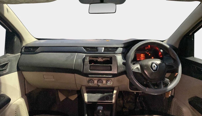2021 Renault TRIBER RXE MT, Petrol, Manual, 30,234 km, Dashboard