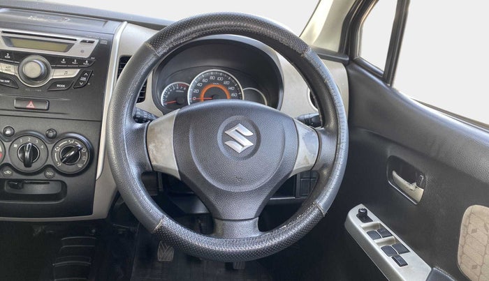2014 Maruti Wagon R 1.0 VXI, Petrol, Manual, 94,461 km, Steering Wheel Close Up