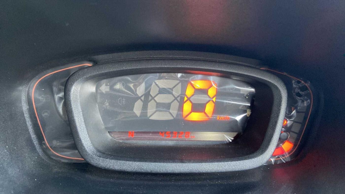 2019 Renault Kwid RXT 1.0 AMT (O), CNG, Automatic, 45,613 km, Odometer Image