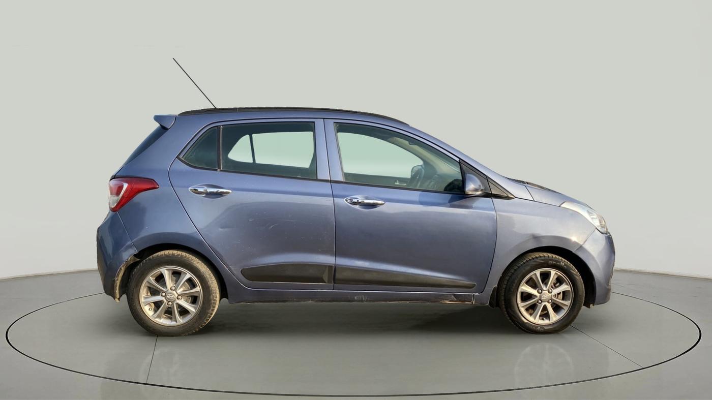 2016 Hyundai Grand i10 ASTA (O) 1.2 KAPPA VTVT, Petrol, Manual, 29,960 km, Right Side View