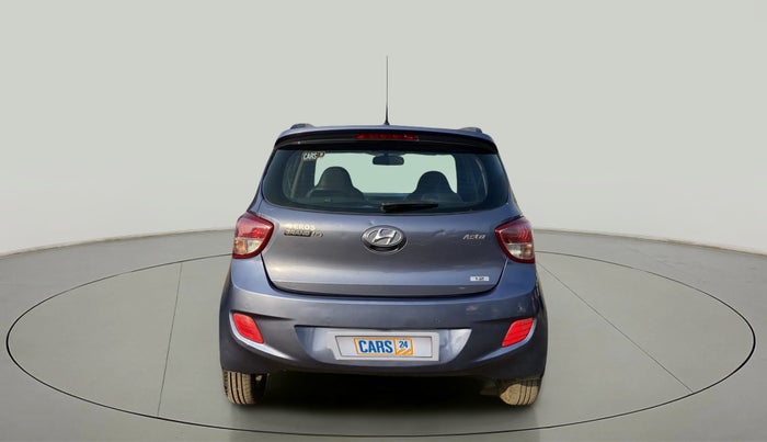 2016 Hyundai Grand i10 ASTA (O) 1.2 KAPPA VTVT, Petrol, Manual, 29,960 km, Back/Rear