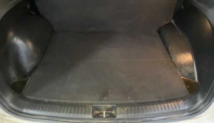 2018 Hyundai Creta S 1.4 DIESEL, Diesel, Manual, 59,106 km, Boot Inside