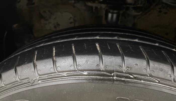 2022 KIA SELTOS HTK PLUS 1.5, Petrol, Manual, 39,446 km, Left Front Tyre Tread