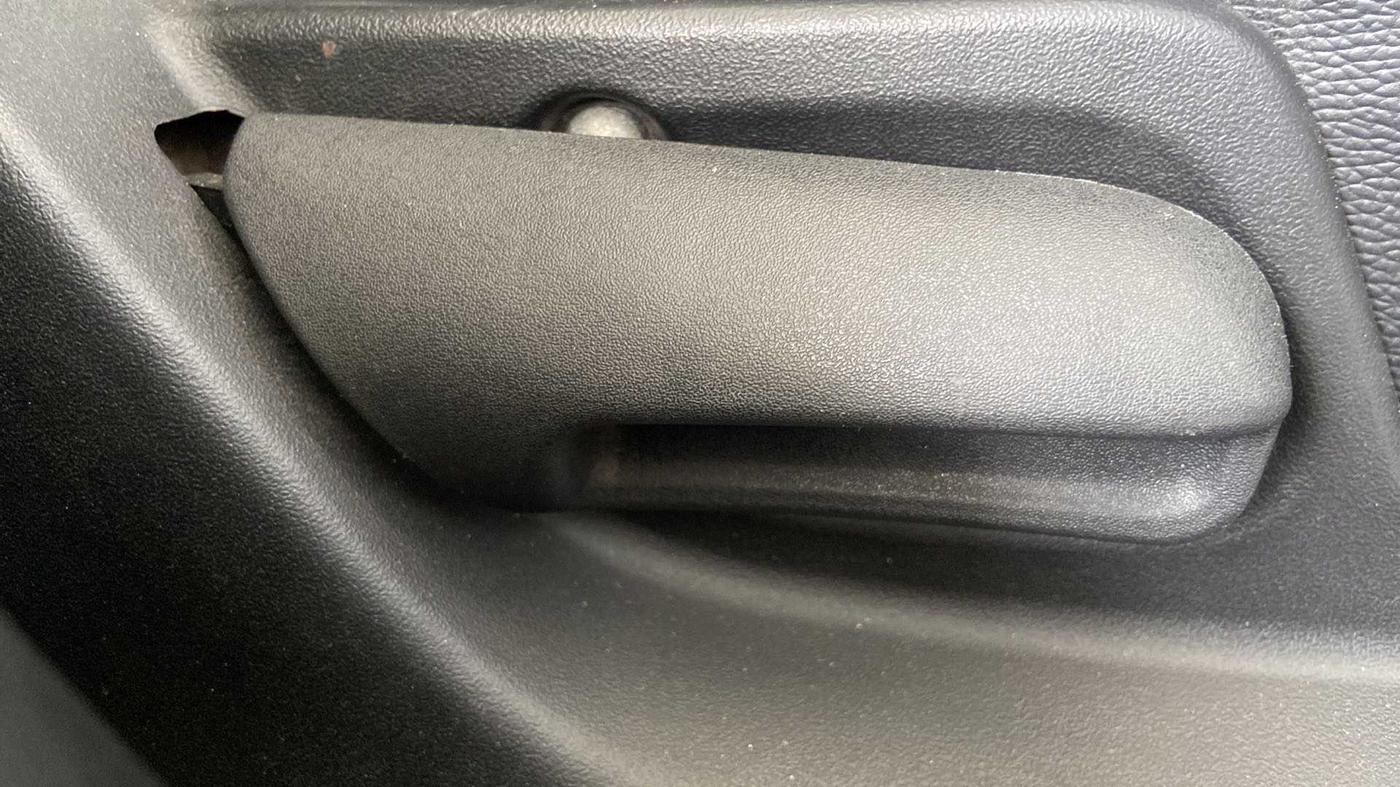 2013 Maruti Swift VDI, Diesel, Manual, 89,839 km, Driver Side Adjustment Panel