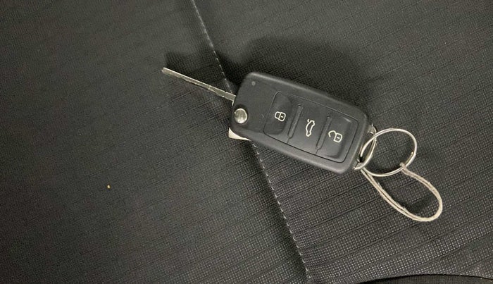 2019 Volkswagen Polo HIGHLINE PLUS 1.0L TSI, Petrol, Manual, 16,064 km, Key Close Up