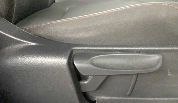 2019 Volkswagen Polo HIGHLINE PLUS 1.0L TSI, Petrol, Manual, 16,064 km, Driver Side Adjustment Panel