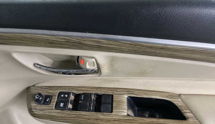 2021 Maruti Ciaz ZETA 1.5 SHVS MT PETROL, Petrol, Manual, 11,169 km, Driver Side Door Panels Control
