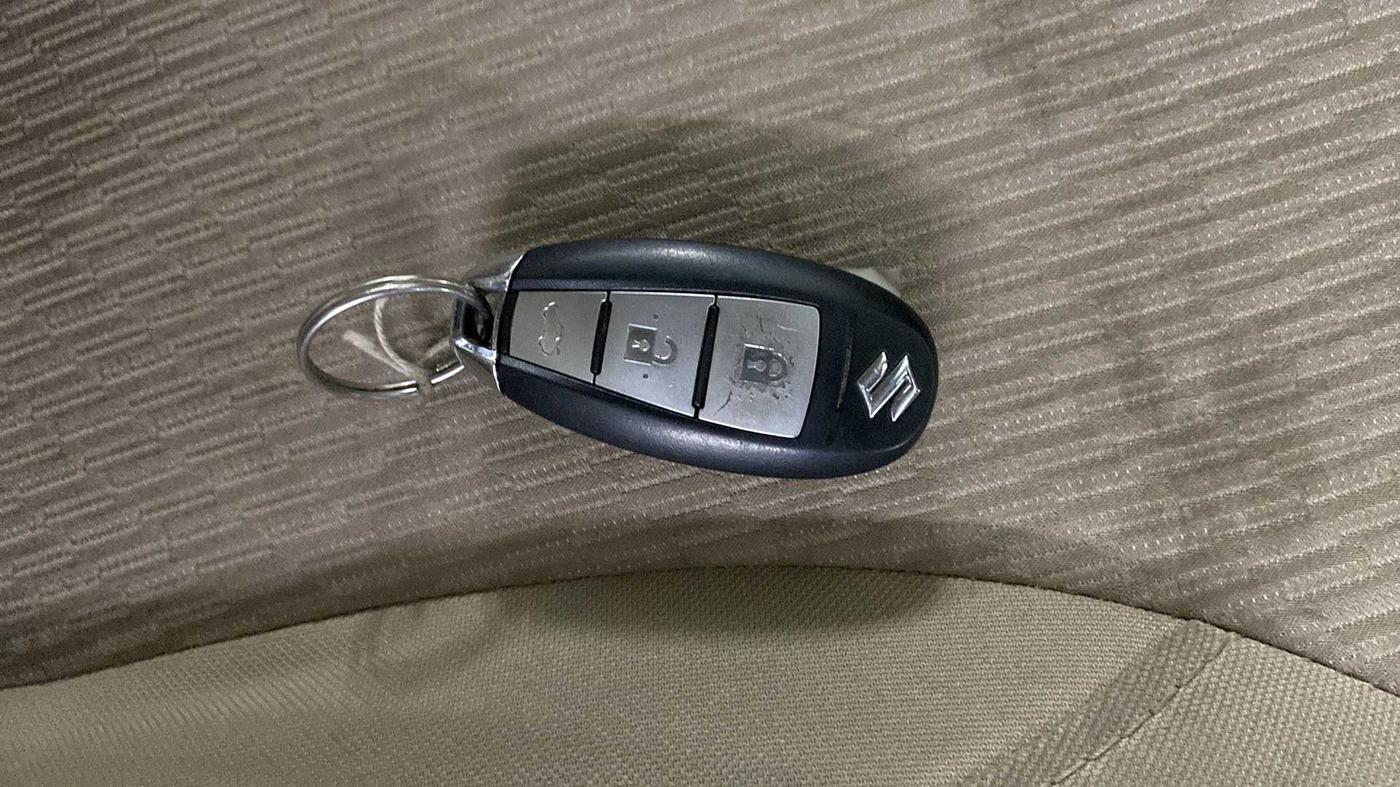 2021 Maruti Ciaz ZETA 1.5 SHVS MT PETROL, Petrol, Manual, 11,169 km, Key Close Up