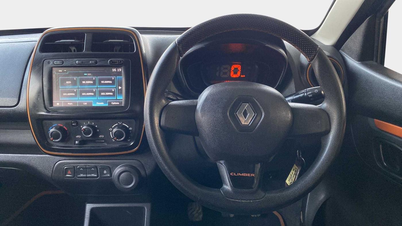 2018 Renault Kwid CLIMBER 1.0, Petrol, Manual, 12,839 km, Steering Wheel Close Up