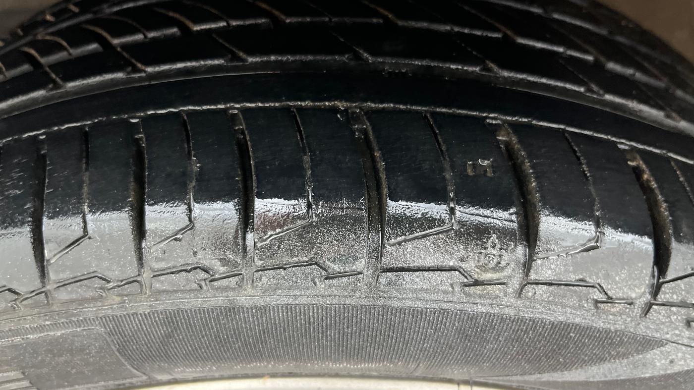 2017 Maruti Baleno ZETA PETROL 1.2, Petrol, Manual, 72,902 km, Left Front Tyre Tread