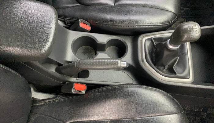 2016 Hyundai Creta SX PLUS 1.6 DIESEL, Diesel, Manual, 87,985 km, Gear Lever