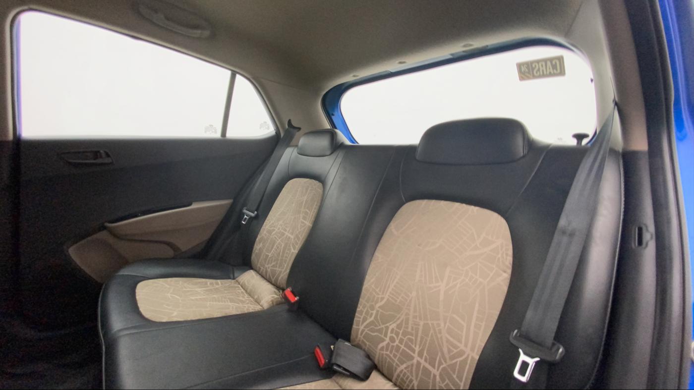 2019 Hyundai Grand i10 MAGNA 1.2 KAPPA VTVT, Petrol, Manual, 40,345 km, Right Side Rear Door Cabin