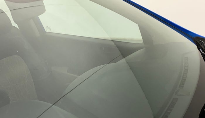 2019 Hyundai Grand i10 MAGNA 1.2 KAPPA VTVT, Petrol, Manual, 40,345 km, Front windshield - Minor spot on windshield
