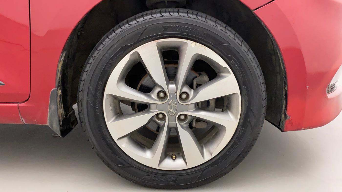 2015 Hyundai Elite i20 ASTA 1.2, Petrol, Manual, 65,957 km, Right Front Wheel